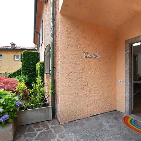 Casa Giuditta Lierna